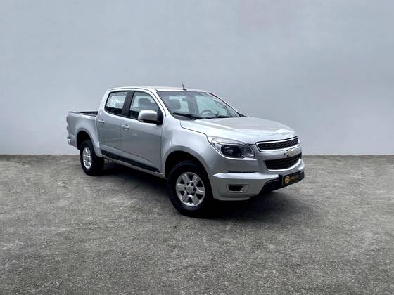 CHEVROLET S10 2.5 LT 4X2 CD 16V FLEX 4P MANUAL CHEVROLET S10 2.5 LT 4X2 CD 16V FLEX 4P MANUAL